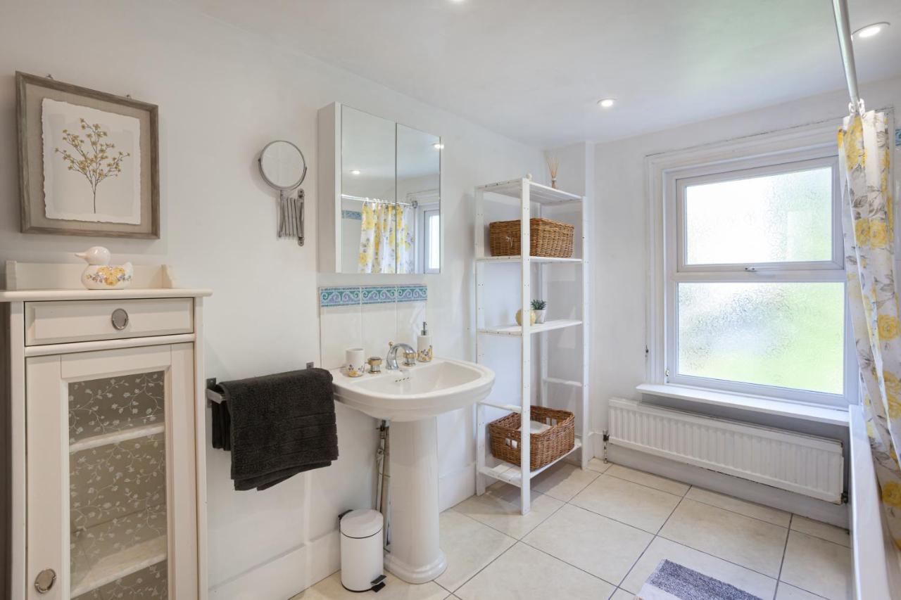 King Bd, Spacious 4Bd Victorian In Hove, 5 Mins From Beach! Villa Luaran gambar